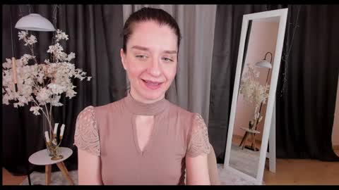 Snapshot of helentasty_ chatting on January 27, 5:58 am Helen online show from January 27, 5:58 am