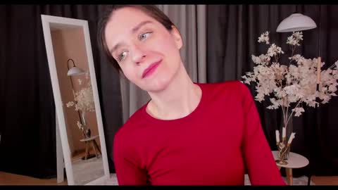 Snapshot of helentasty_ chatting on February 12, 3:29 am Helen online show from February 12, 3:29 am