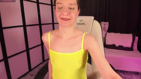 Snapshot of helentasty_ chatting on February 28, 10:30 am Helen online show from February 28, 10:30 am