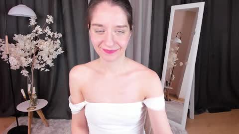 Snapshot of helentasty_ chatting on March 2, 2:41 am Helen online show from March 2, 2:41 am