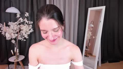 Snapshot of helentasty_ chatting on March 2, 5:44 am Helen online show from March 2, 5:44 am