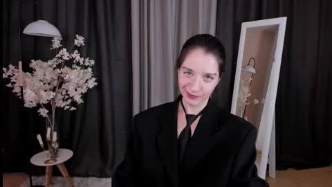 Snapshot of helentasty_ chatting on March 12, 2:09 am Helen online show from March 12, 2:09 am