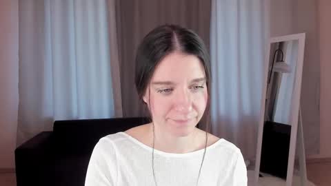 Snapshot of helentasty_ chatting on September 9, 2:22 am Helen online show from September 9, 2:22 am