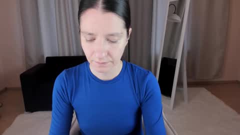 Snapshot of helentasty_ chatting on September 19, 2:13 am Helen online show from September 19, 2:13 am