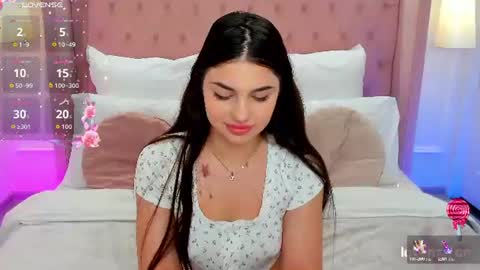 Helen online show from July 30, 12:15 pm