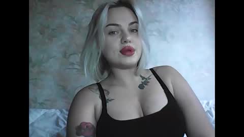 helga_now online show from February 6, 9:00 am