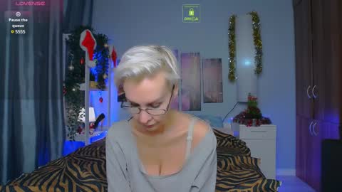 Helga online show from December 21, 10:08 pm
