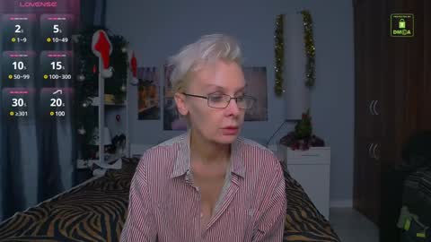 Helga online show from December 25, 3:49 pm
