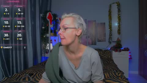 Helga online show from January 4, 9:31 pm