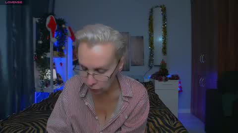 Helga online show from January 5, 11:12 pm