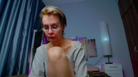 Helga online show from March 10, 11:38 pm