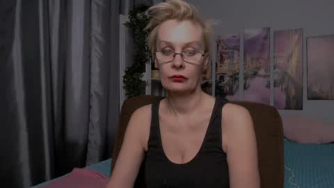 Helga online show from April 23, 4:31 pm