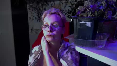 Helga online show from July 3, 6:58 pm