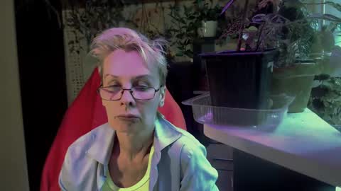 Helga online show from July 28, 3:32 pm