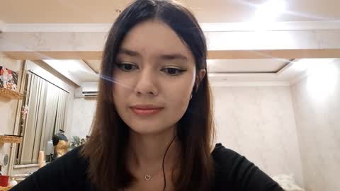 Alice online show from October 21, 6:19 pm