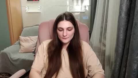 helgamun online show from November 17, 12:33 pm