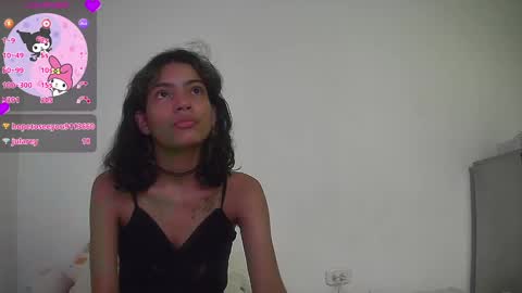 Snapshot of helia_n_amy chatting on December 11, 8:07 pm Helia Transfem and Amy online show from December 11, 8:07 pm