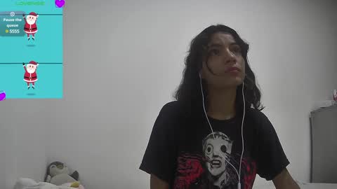Snapshot of helia_n_amy chatting on December 26, 3:42 pm Helia Transfem and Amy online show from December 26, 3:42 pm