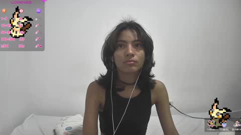 Snapshot of helia_n_amy chatting on January 21, 1:54 pm Helia Transfem and Amy online show from January 21, 1:54 pm