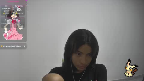 Snapshot of helia_n_amy chatting on February 6, 11:32 am Helia Transfem and Amy online show from February 6, 11:32 am