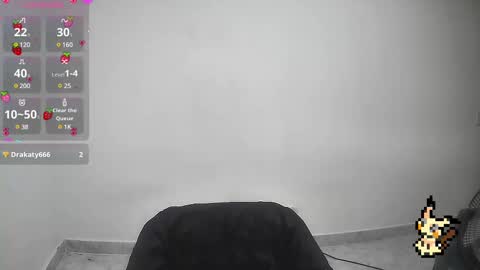 Snapshot of helia_n_amy chatting on February 13, 2:09 pm Helia Transfem and Amy online show from February 13, 2:09 pm