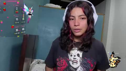 Snapshot of helia_n_amy chatting on October 11, 4:05 pm Helia Transfem and Amy online show from October 11, 4:05 pm