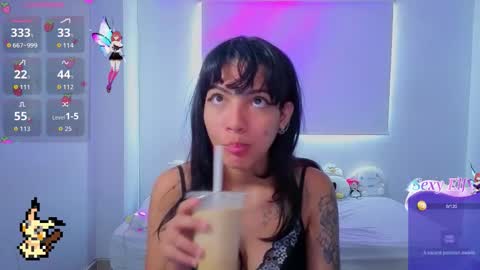 Helia Transfem and Amy online show from March 5, 4:25 pm