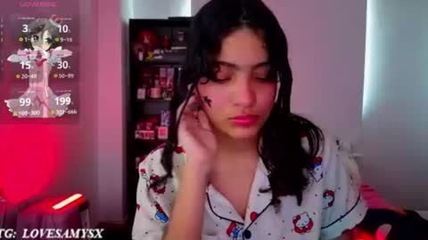 Snapshot of helia_n_amy chatting on June 17, 2:07 pm Helia Transfem and Amy online show from June 17, 2:07 pm
