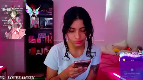 Snapshot of helia_n_amy chatting on July 6, 9:39 pm Helia Transfem and Amy online show from July 6, 9:39 pm