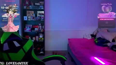Snapshot of helia_n_amy chatting on July 30, 4:55 am Helia Transfem and Amy online show from July 30, 4:55 am