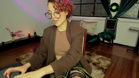 Heliconia online show from February 21, 3:18 am