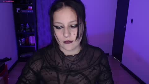 Snapshot of hell_dancer_ chatting on January 30, 11:02 pm Lexa online show from January 30, 11:02 pm