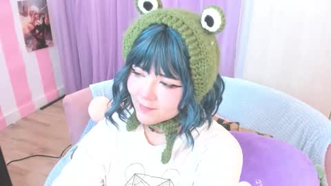 Laura online show from October 18, 5:43 am