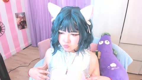 Laura online show from October 23, 1:16 am