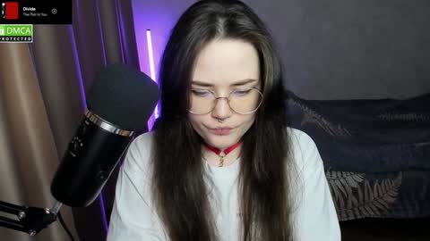 Red online show from December 16, 5:22 pm