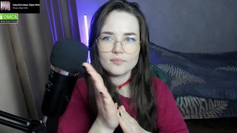 Red online show from December 21, 11:24 pm