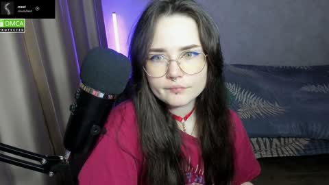 Red online show from December 22, 8:03 pm