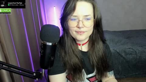 Red online show from December 26, 9:26 pm