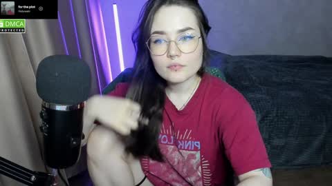 Red online show from January 22, 5:59 pm