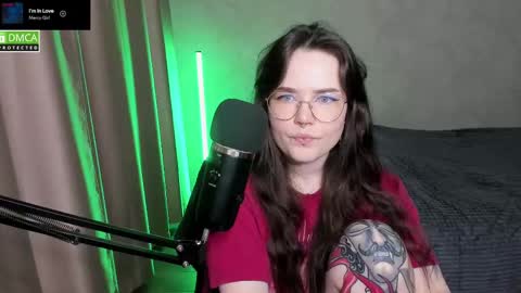 Red online show from March 10, 10:02 pm