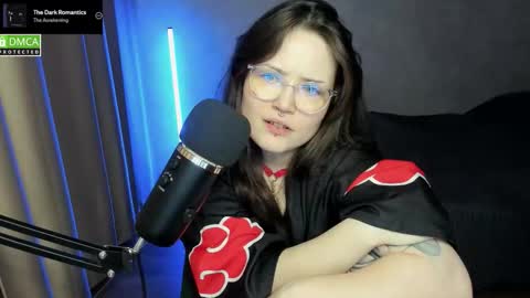 Red online show from September 28, 6:46 pm