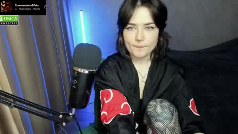 Red online show from November 22, 6:29 pm