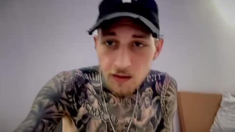 Snapshot of hellacozy chatting on March 24, 12:59 am hellacozy online show from March 24, 12:59 am