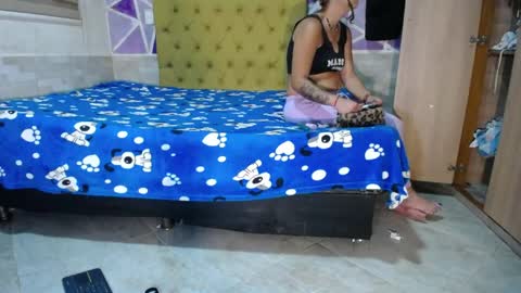 Snapshot of hellen_maya chatting on May 11, 7:00 pm hellen maya online show from May 11, 7:00 pm