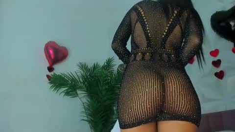 Snapshot of hellen_sky_ chatting on April 10, 7:29 pm hellen online show from April 10, 7:29 pm