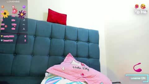 Snapshot of hellen_starx chatting on January 31, 12:39 am hellen_starx online show from January 31, 12:39 am