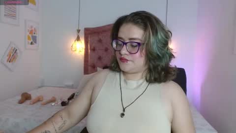 HELLEN online show from September 17, 3:35 pm