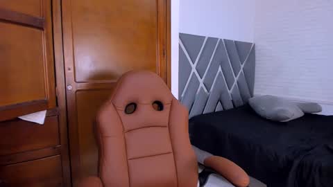 Juliet online show from September 24, 7:50 pm