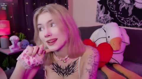 HellenHorny online show from February 24, 9:21 am