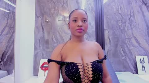 Snapshot of hellenjohansson chatting on April 4, 7:33 pm Hellen johanson online show from April 4, 7:33 pm